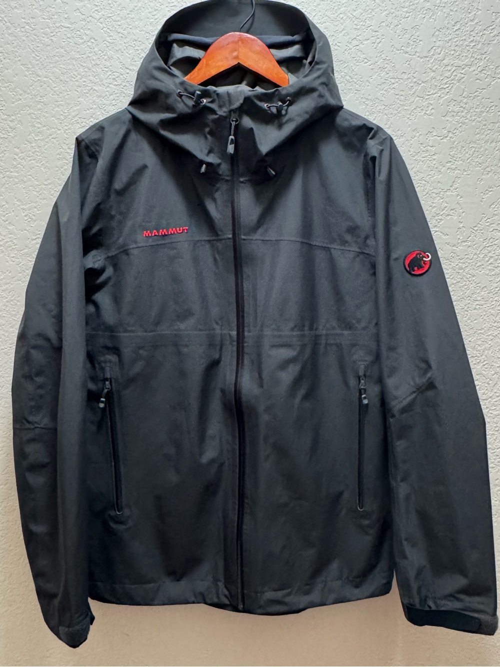 Mammut Men’s GORE-TEX Hooded Shell Jacket Black Size M - Picture 2 of 16